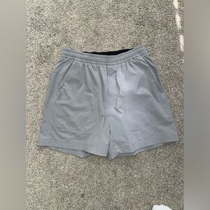 Lululemon bowline shorts 5 inch